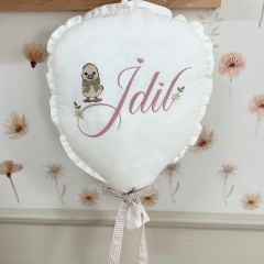 Balon yastık nakışlı