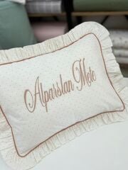 İSİM NAKIŞLI YASTIK KILIFI