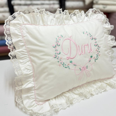 İSİM NAKIŞLI YASTIK KILIFI